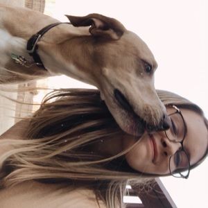 Meet your Posher, Isabelle